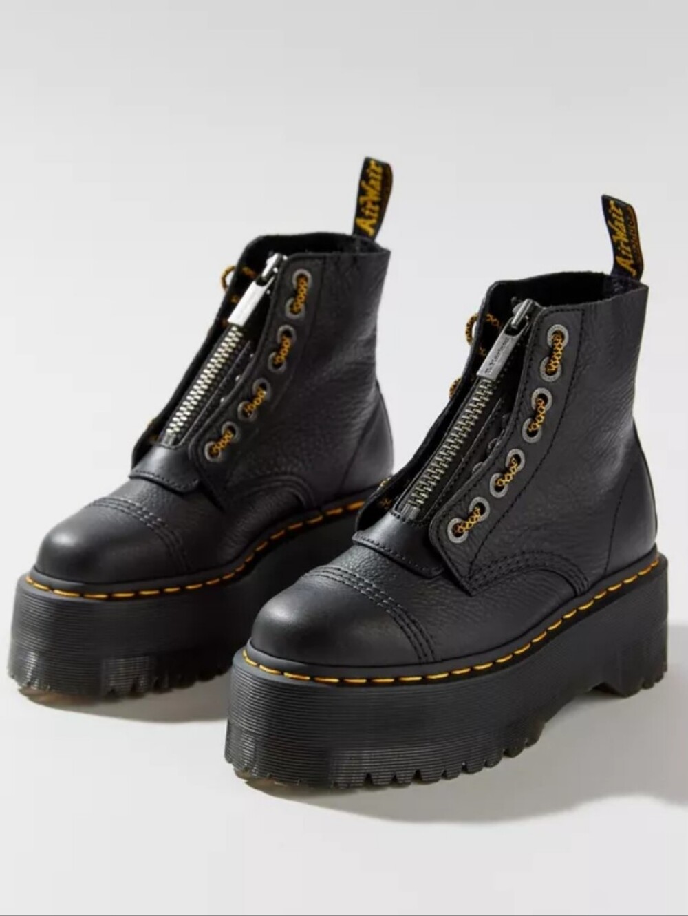 Dr. Martens Sinclair Max Platform Combat Boots Pisa Leather Black Size 7